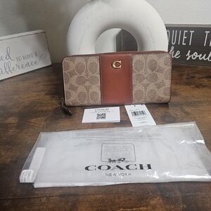 Coach Signature Wallet in Tan/Rust